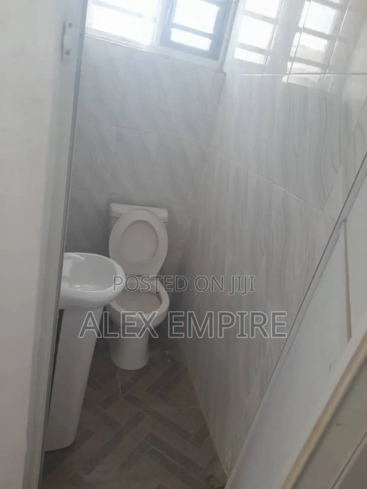 2bdrm Apartment in Amuwo-Odofin for rent