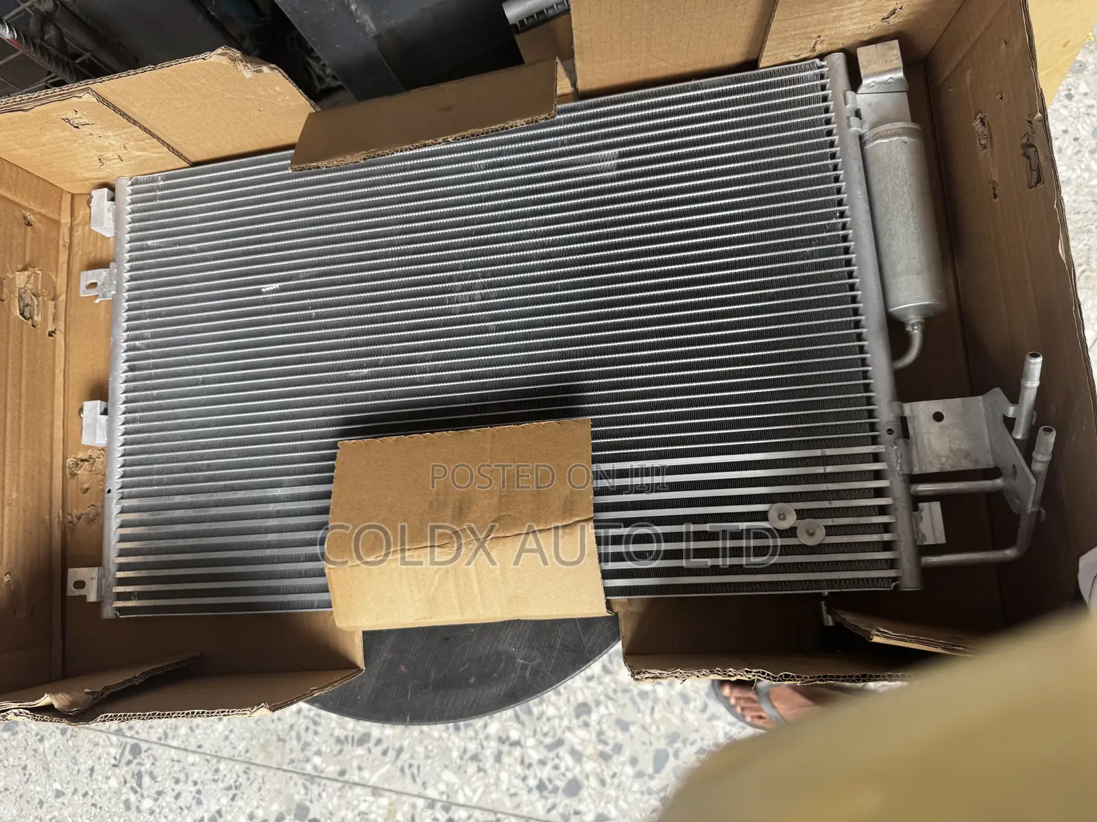 Brand New Condenser Ford Focus 2008 2009 2010