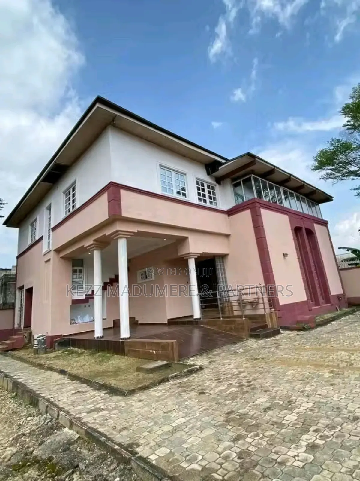 5bdrm Duplex in Sars Road , Port for sale