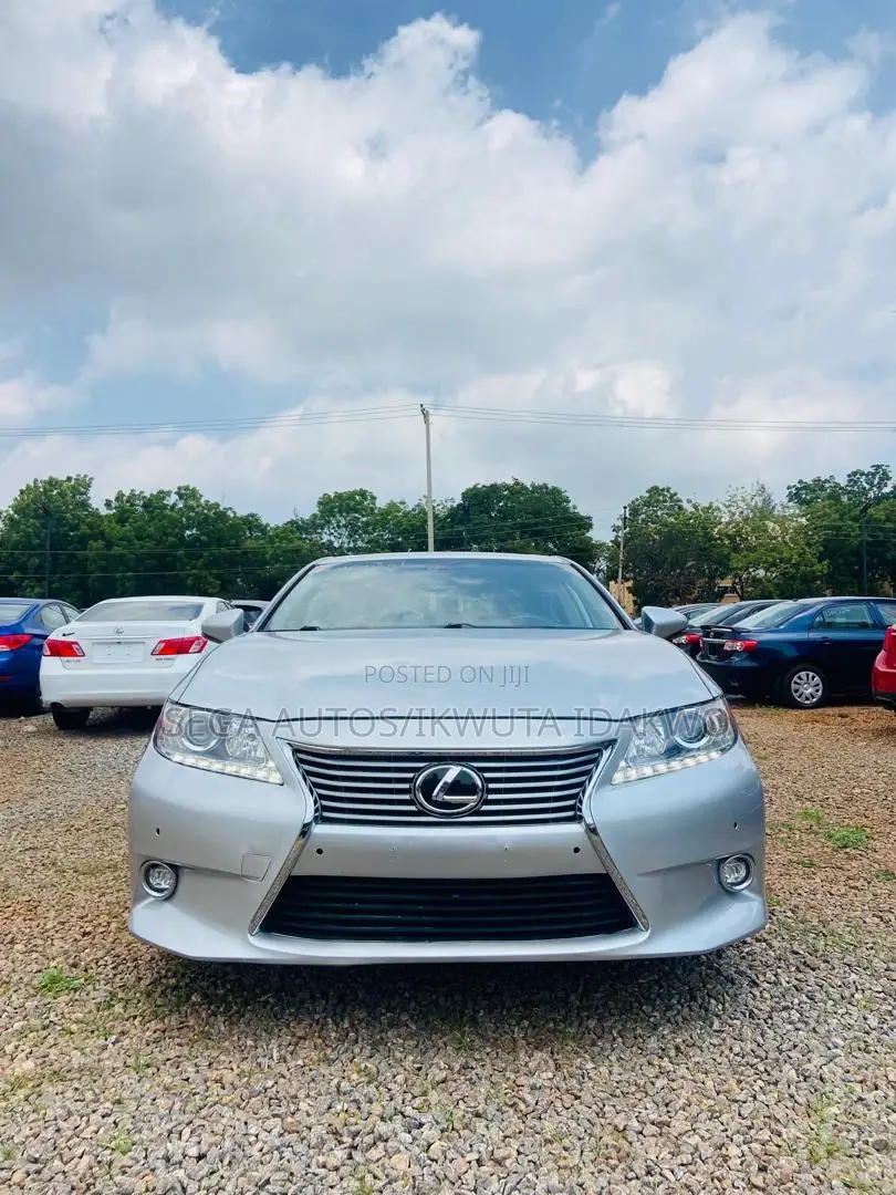 Lexus ES 350 FWD 2013 Silver