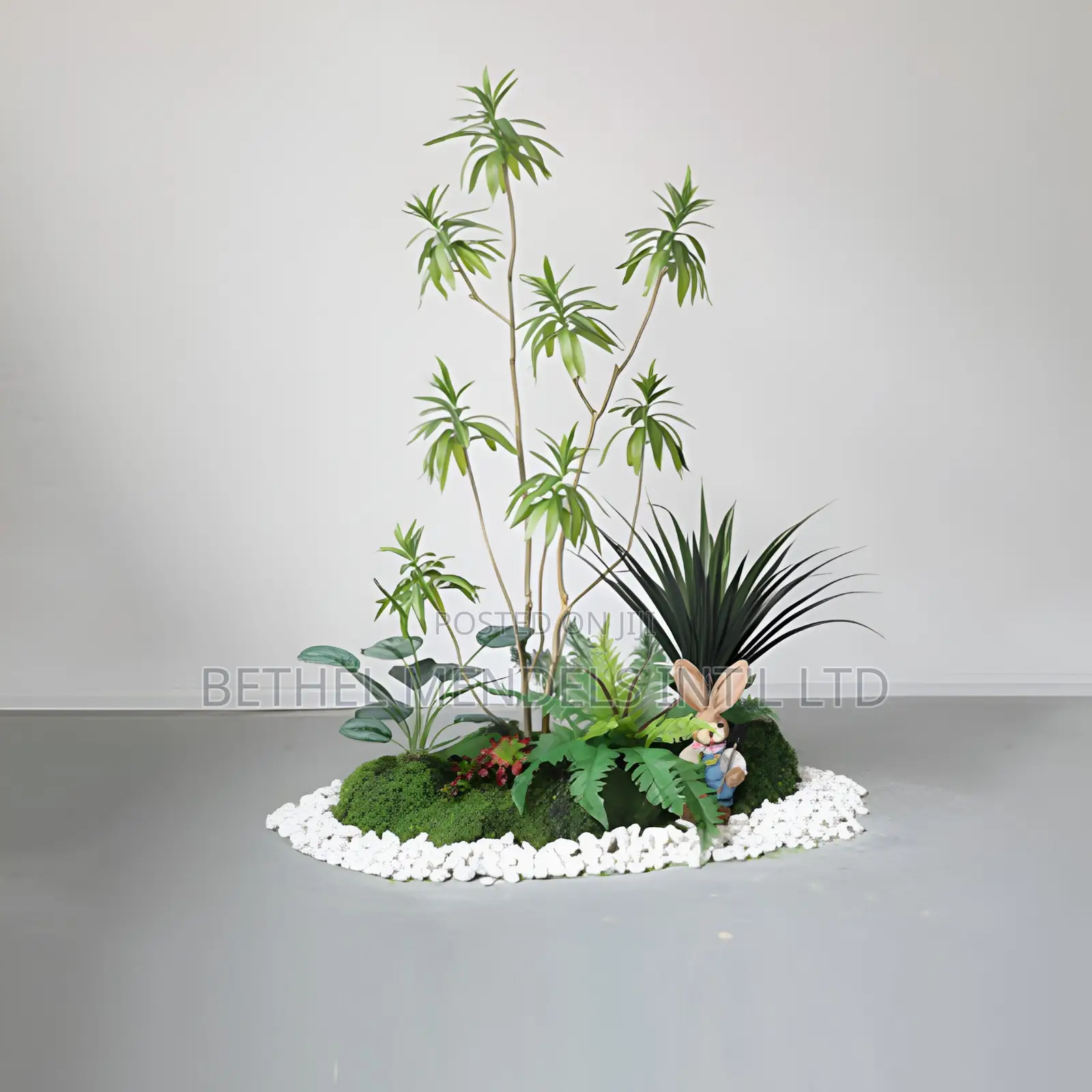 Elegant Indoor Landscaping Design With Decorative Stones
