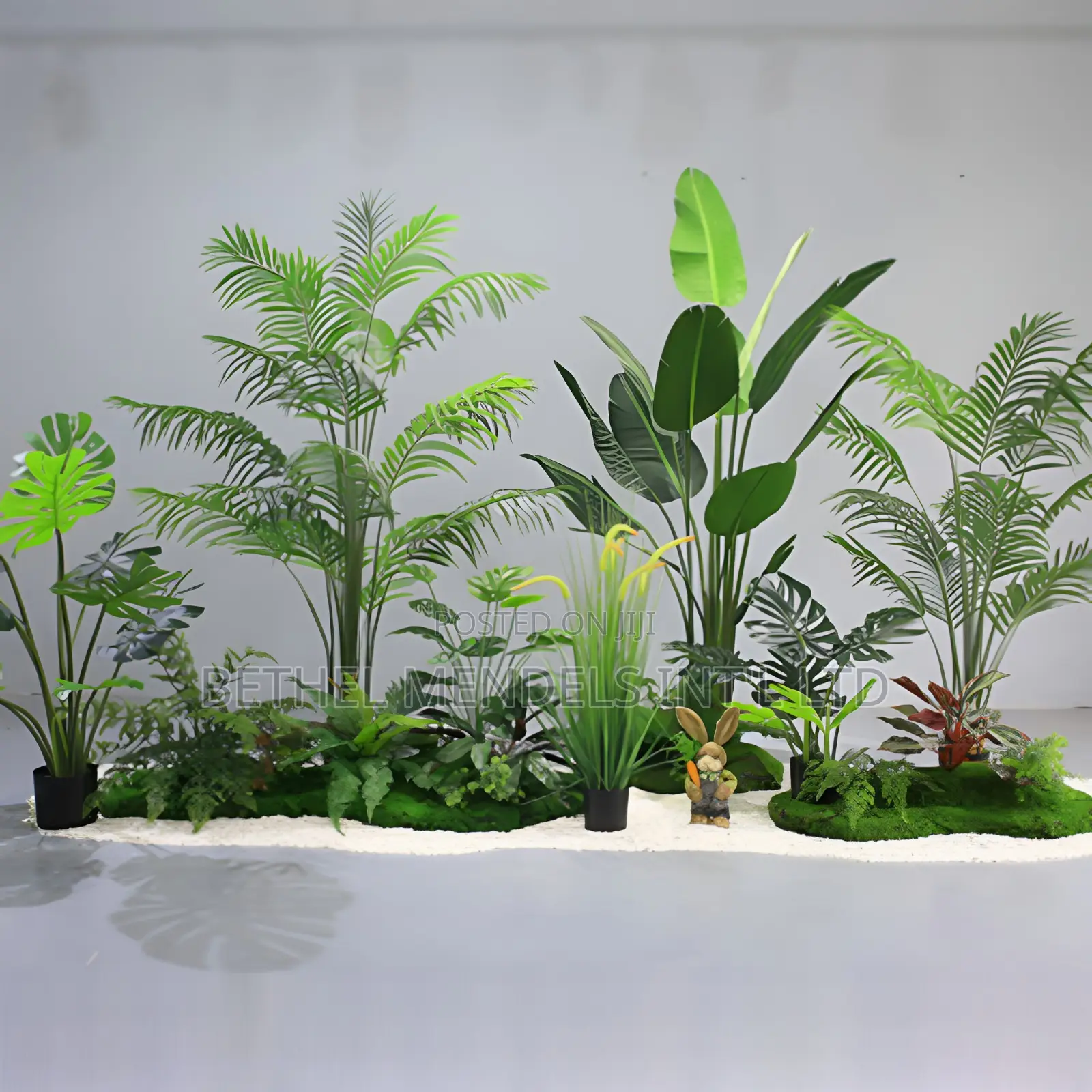 Office Landscaping Design With Green Moss And Sand Base