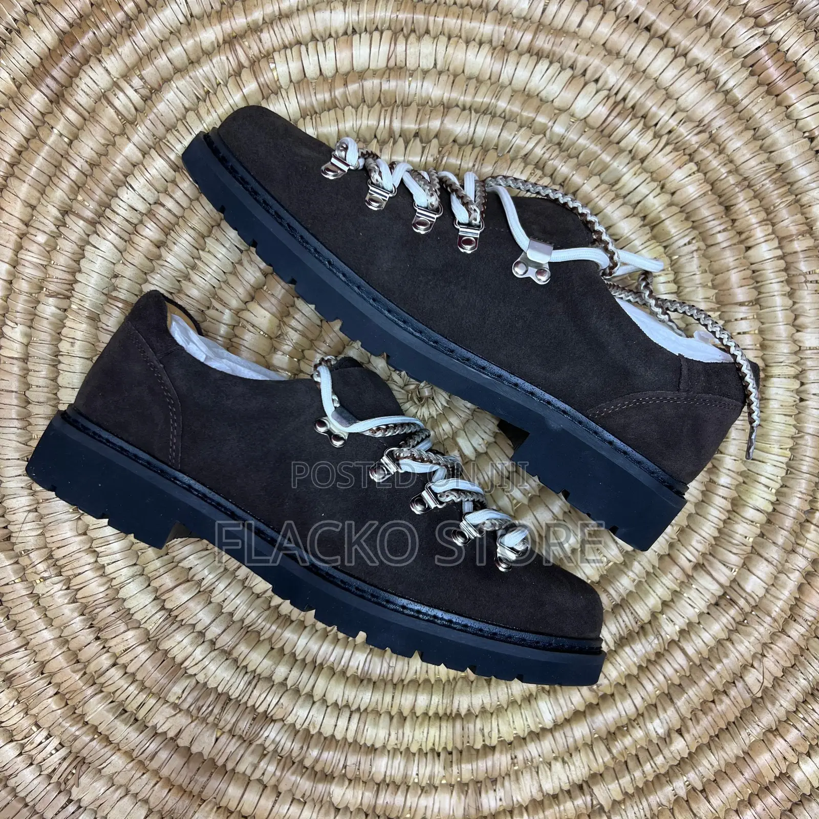 Original Circle Cage Mountain Derby Shoes