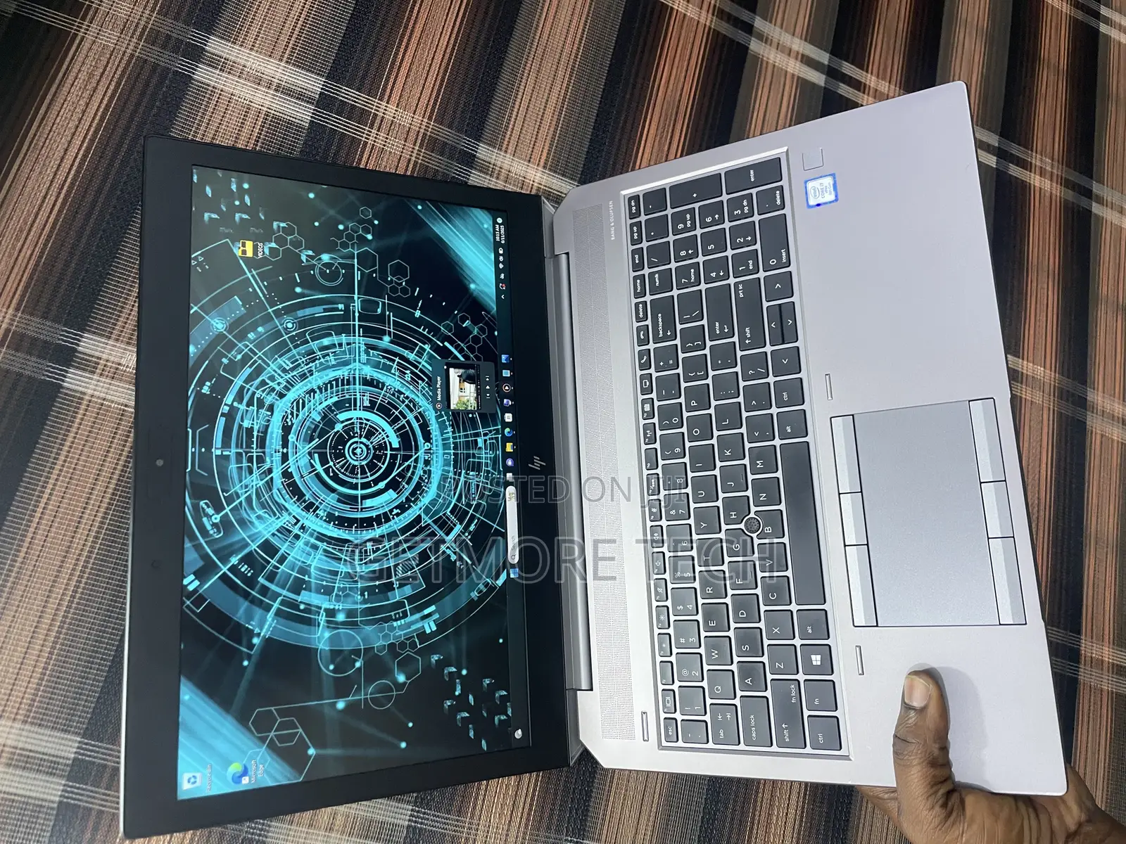 Laptop HP ZBook 15u G5 16GB Intel Core i7 SSD 1T