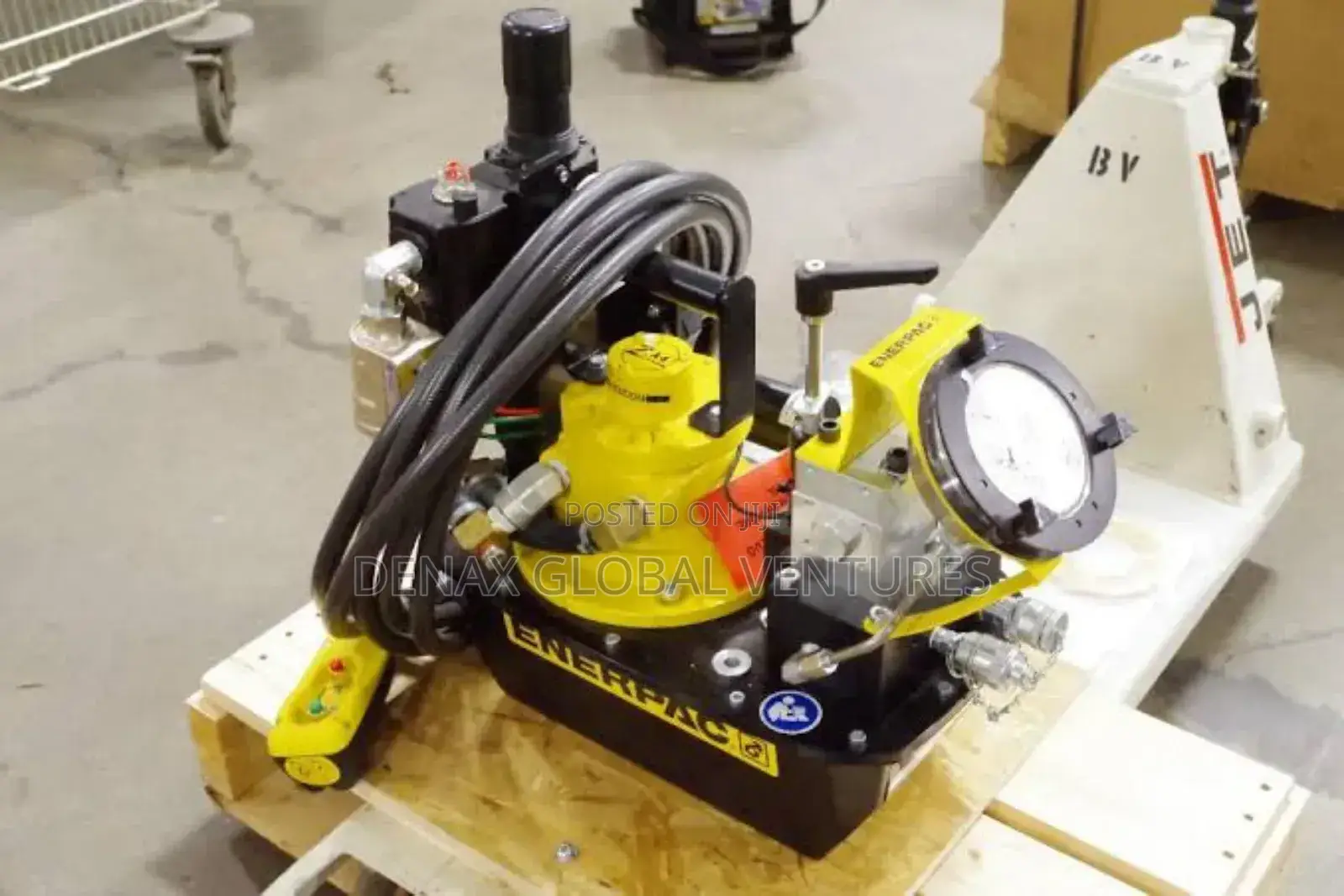 Enerpac Hydraulic Air/Pneumatic Torque Wrench Pump