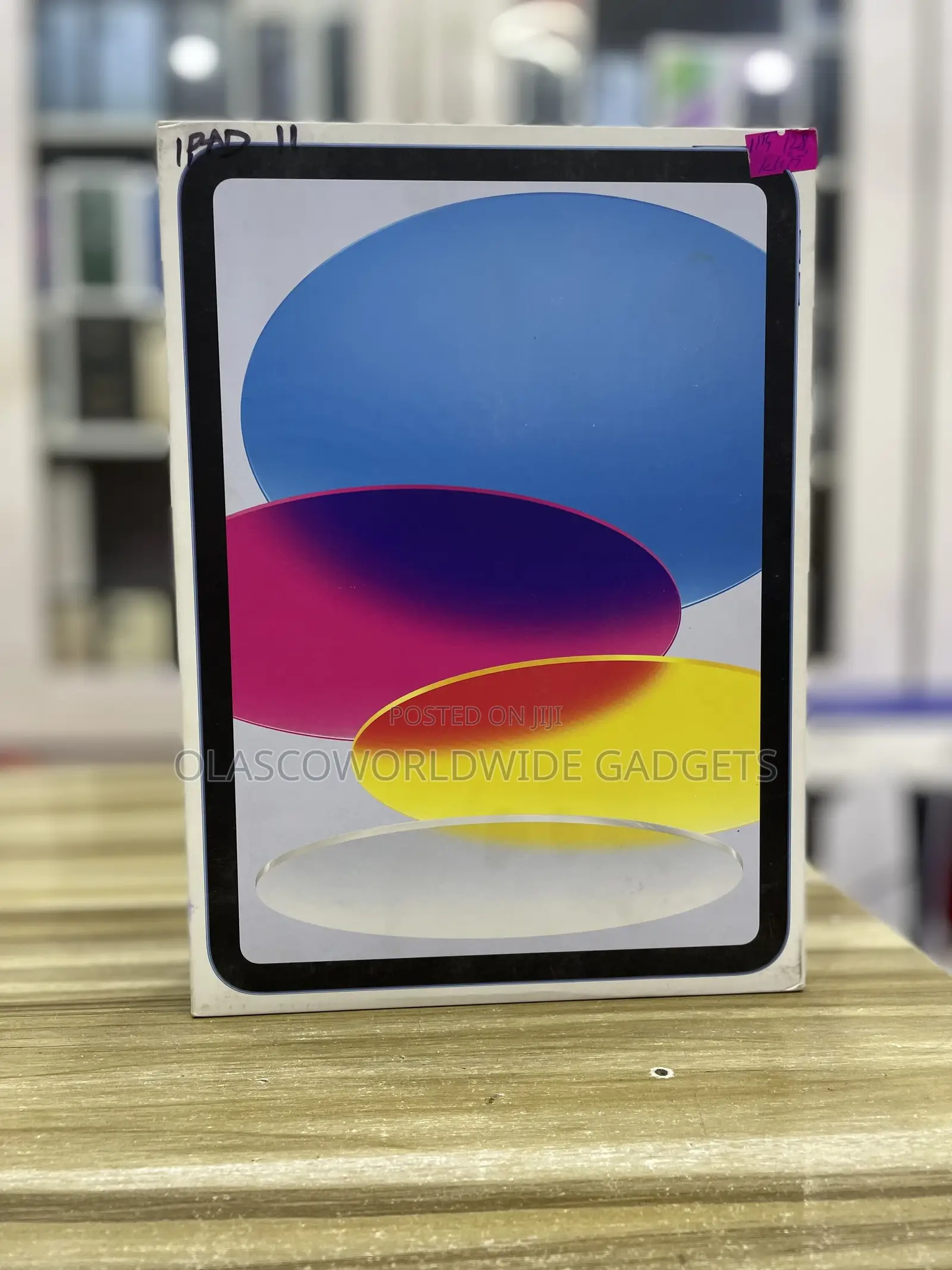 New Apple iPad (2025) 128 GB Blue