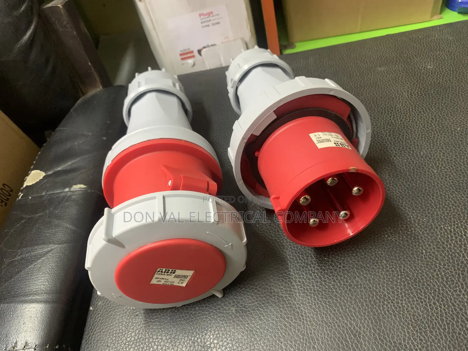 Original Industrial Socket 3p+N+E -125amps