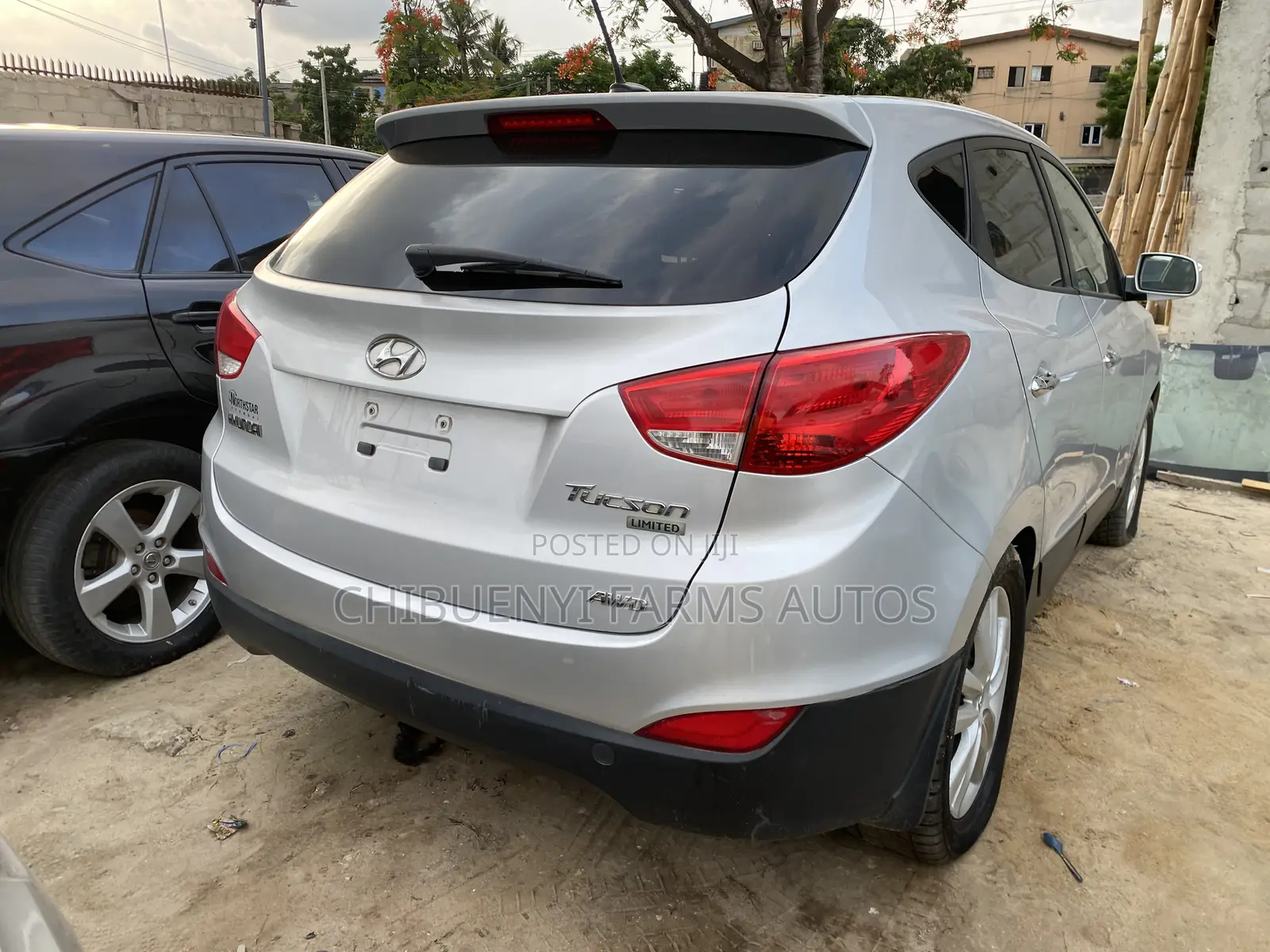 Hyundai Tucson Limited AWD 2013 Silver