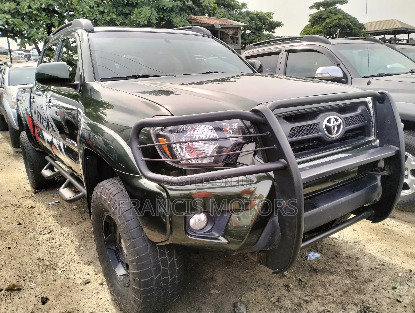 Toyota Tacoma 2015 Green