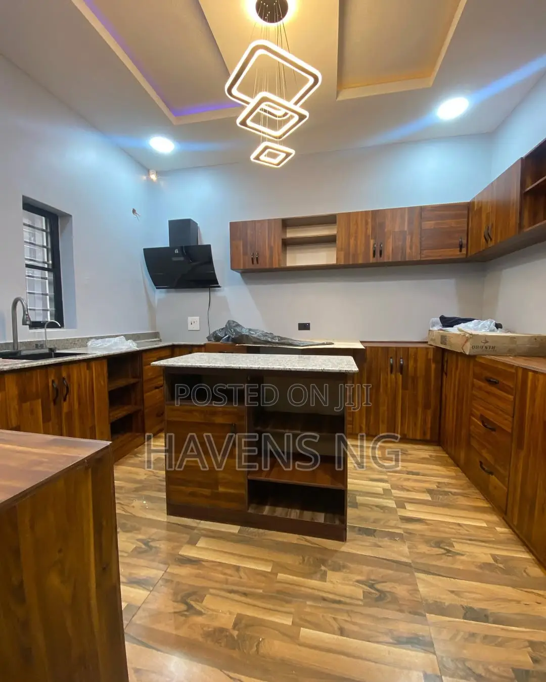 5bdrm Duplex in Woji for sale