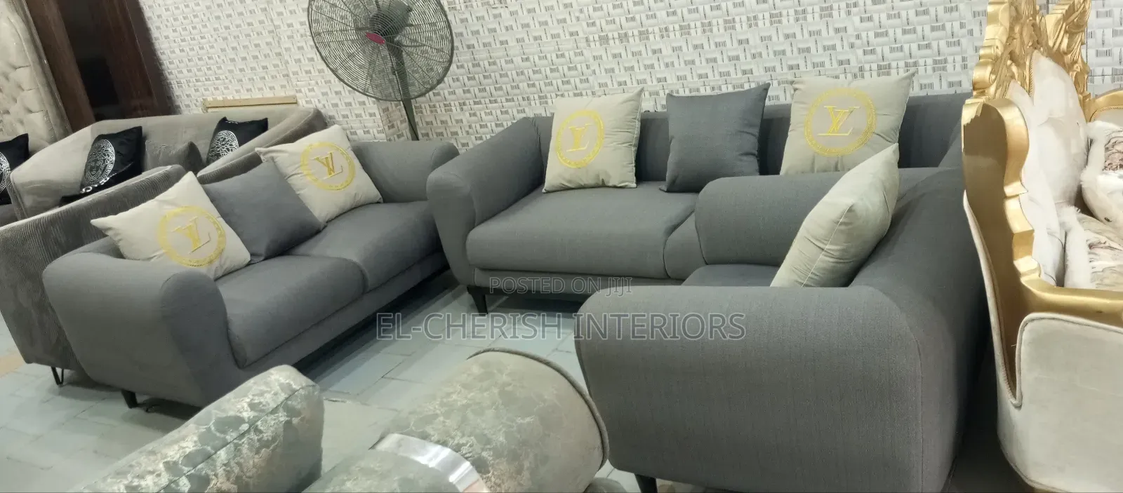 Mezg Extra Quality Sofa