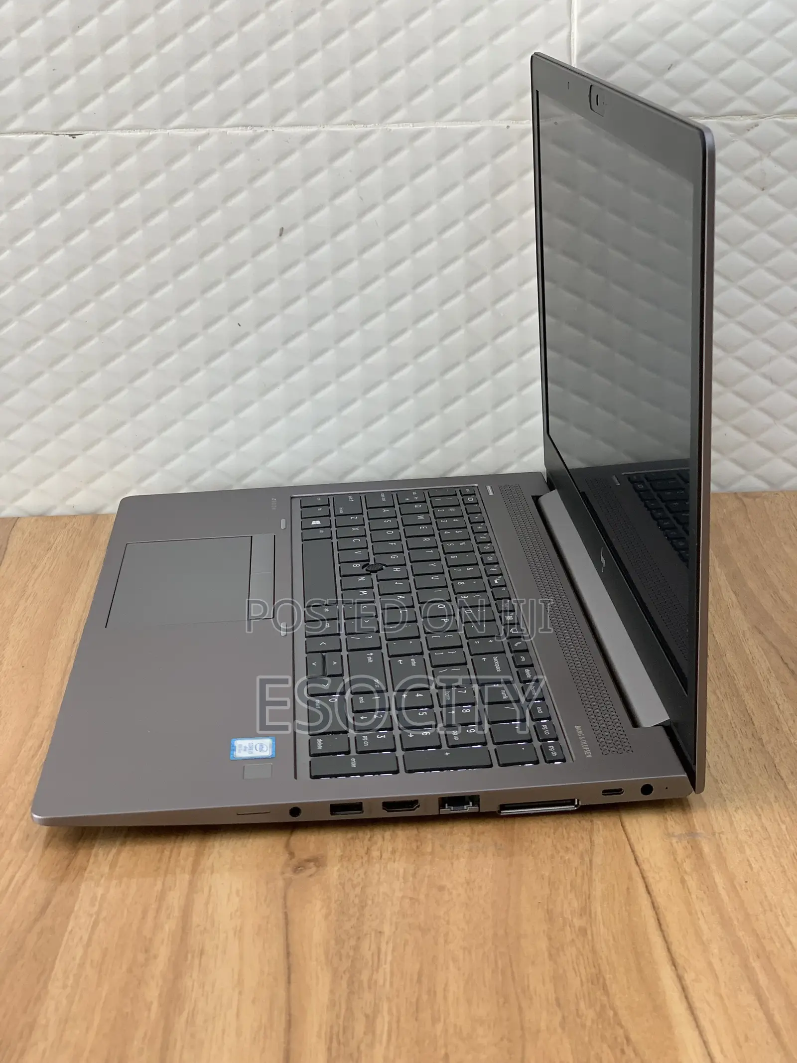 Laptop HP ZBook 15u G5 16GB Intel Core I7 SSD 512GB