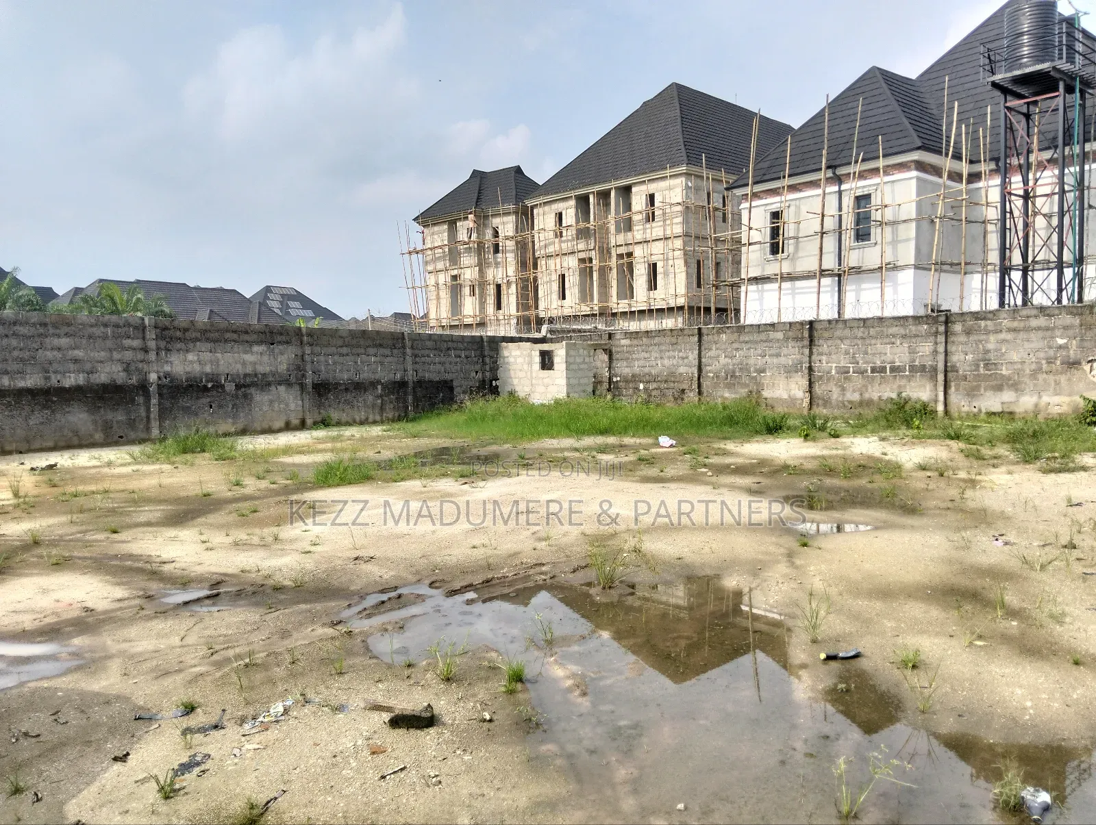 For Sale: 11⁄2 Plots Back Of Nnpc Sars Rd Ph
