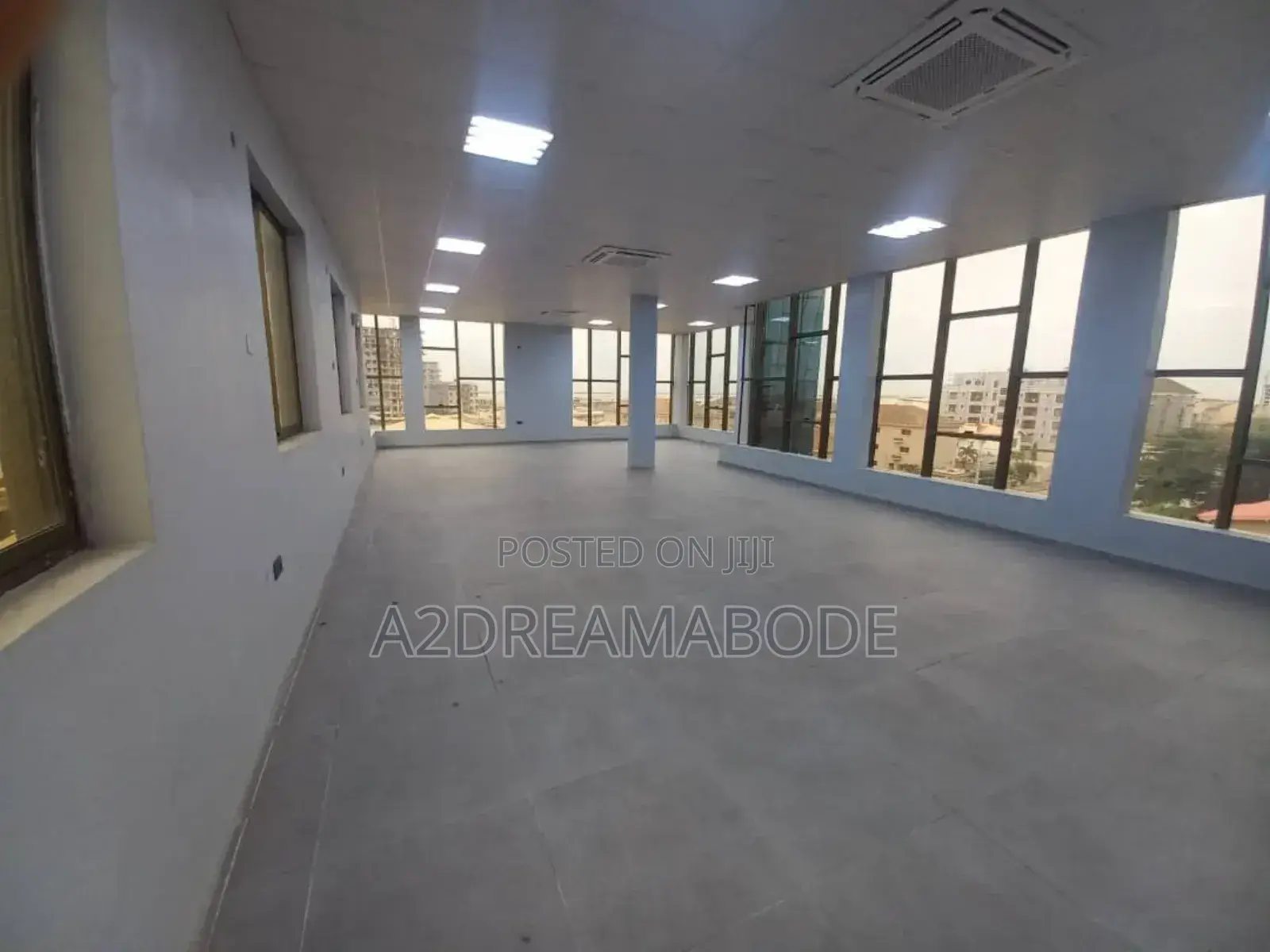 Extravagant Office Space