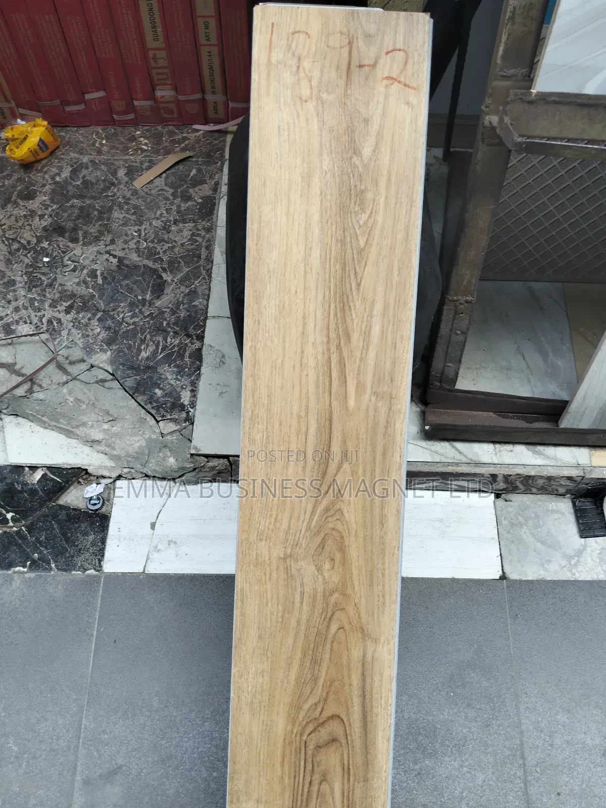 High Quality New Arrivals SPC Wooden Floor Tiles 
