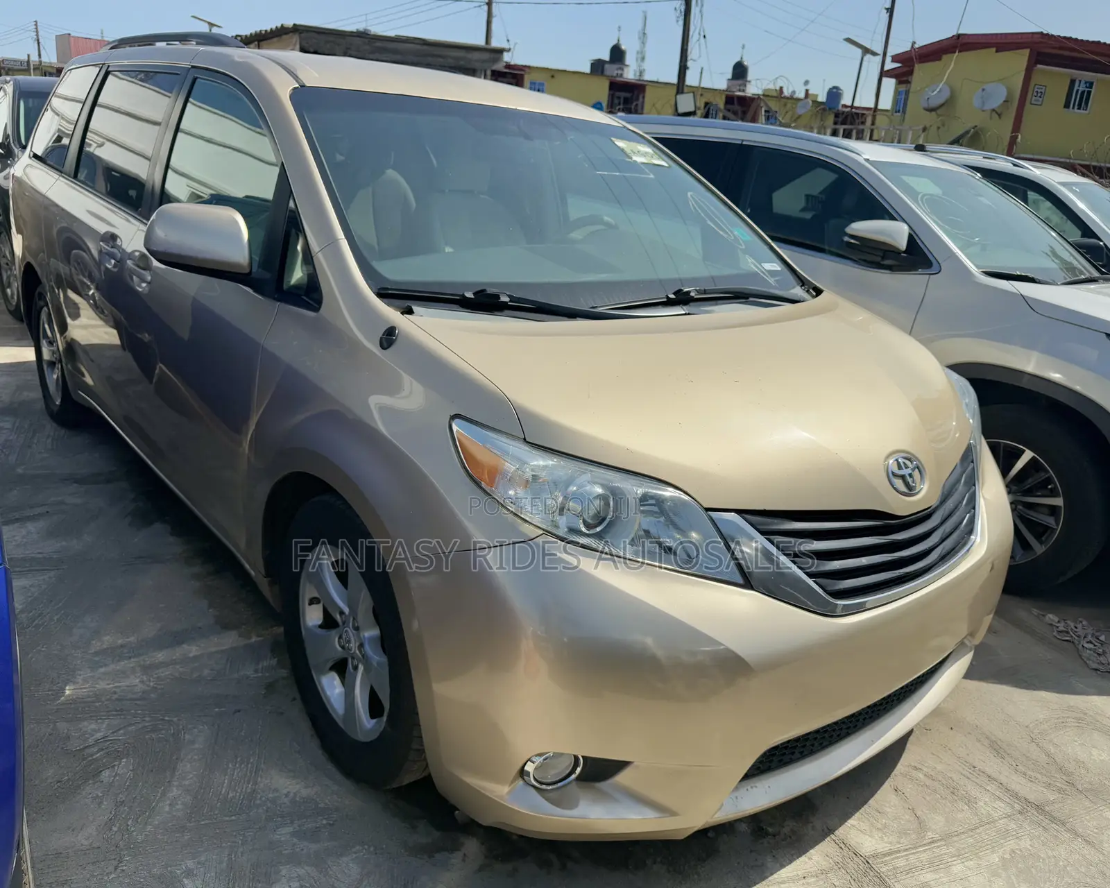 Toyota Sienna LE 7 Passenger 2012 Gold