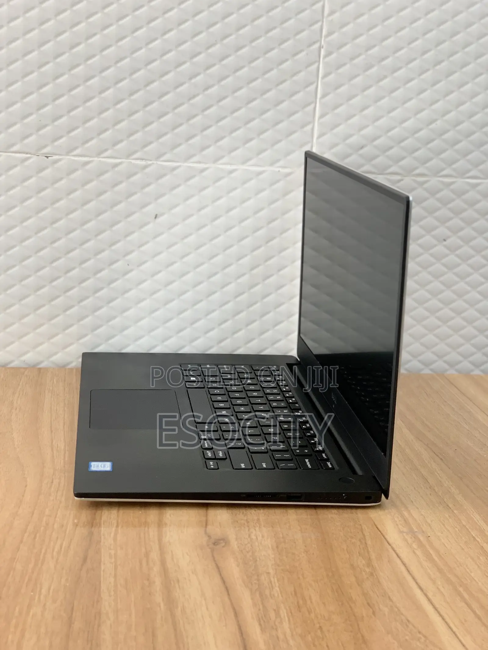 Laptop Dell XPS 15 9570 16GB Intel Core I7 SSD 512GB
