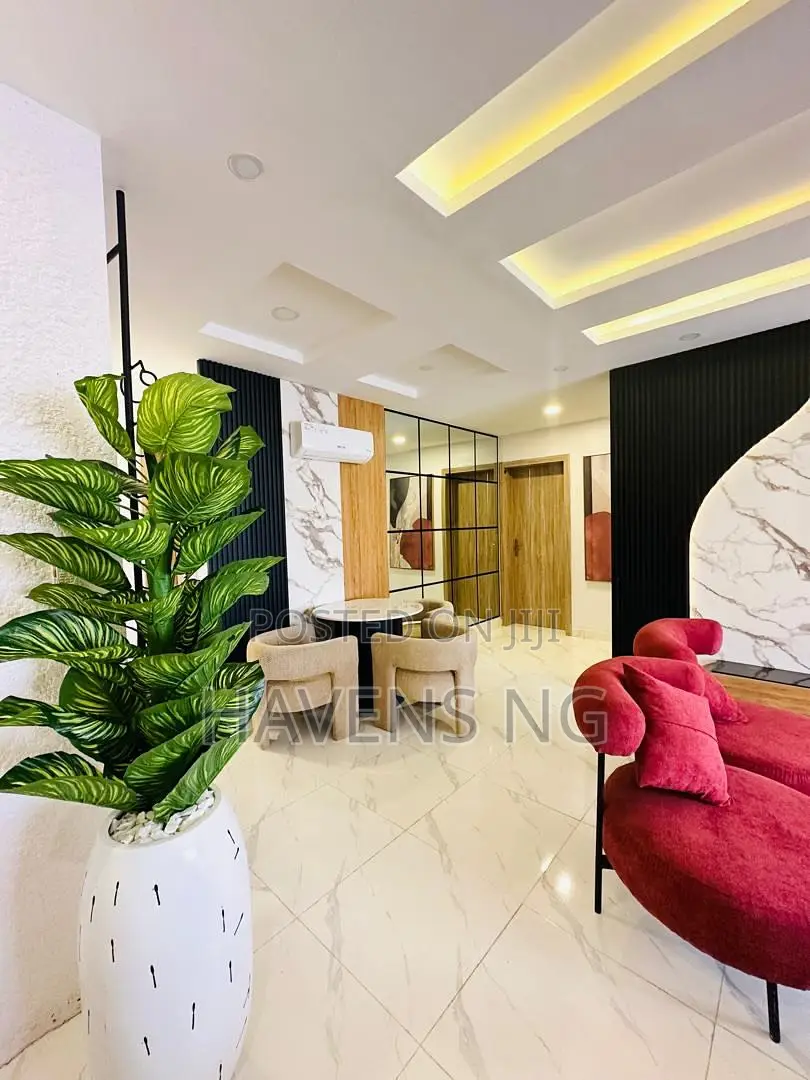 Exquisite 3-Bedroom Shortlet Apartment