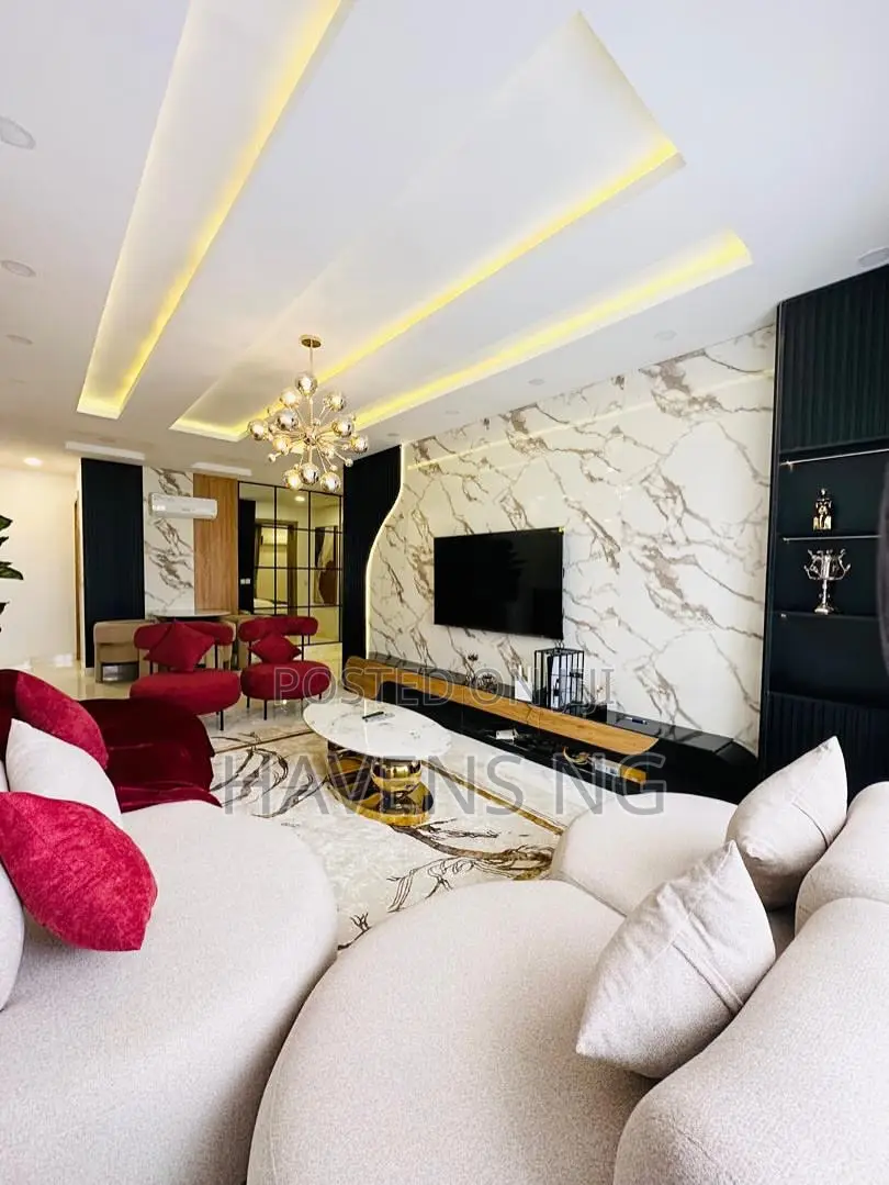 Exquisite 3-Bedroom Shortlet Apartment