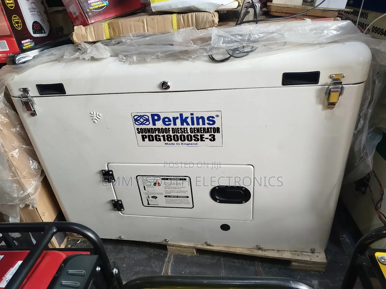 3 Phase Perkins Diesel Soundproof Generator 15.0 Kva