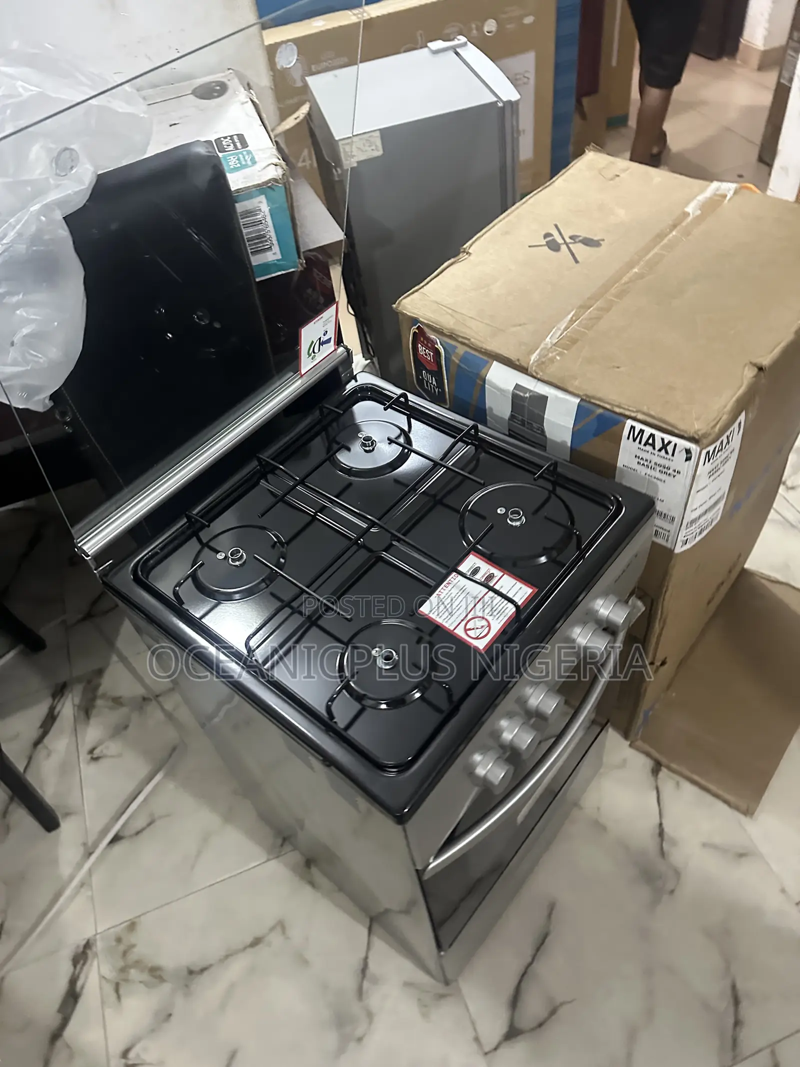 Maxi Basic Cooking Range – 50cm X 50cm 4 Burners