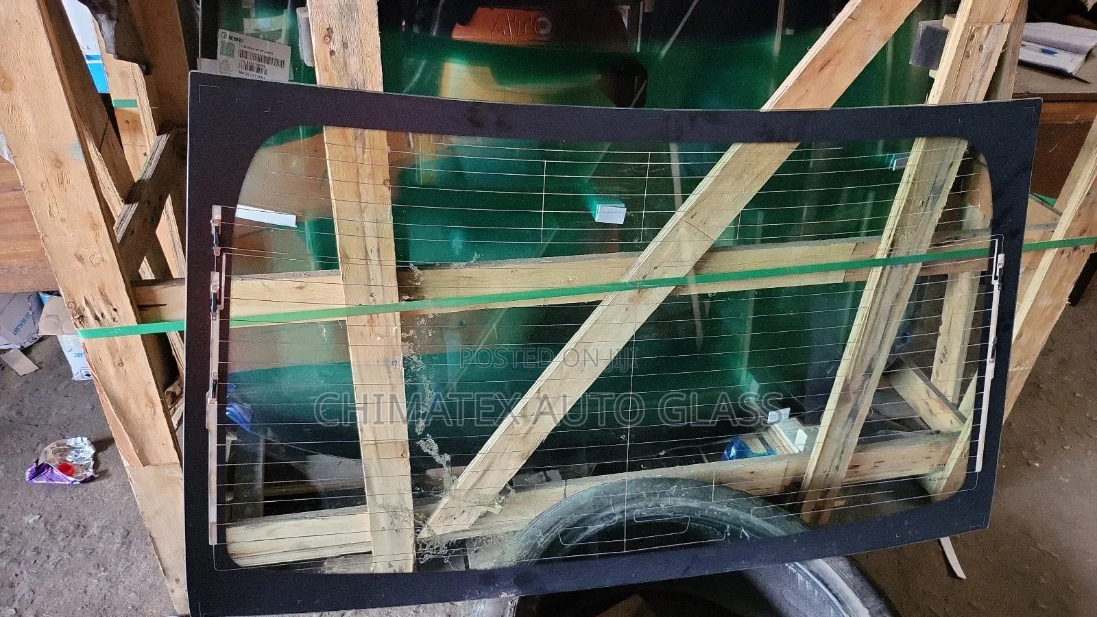 Hyundai Santa 2013 Back Glass We Deliver Install