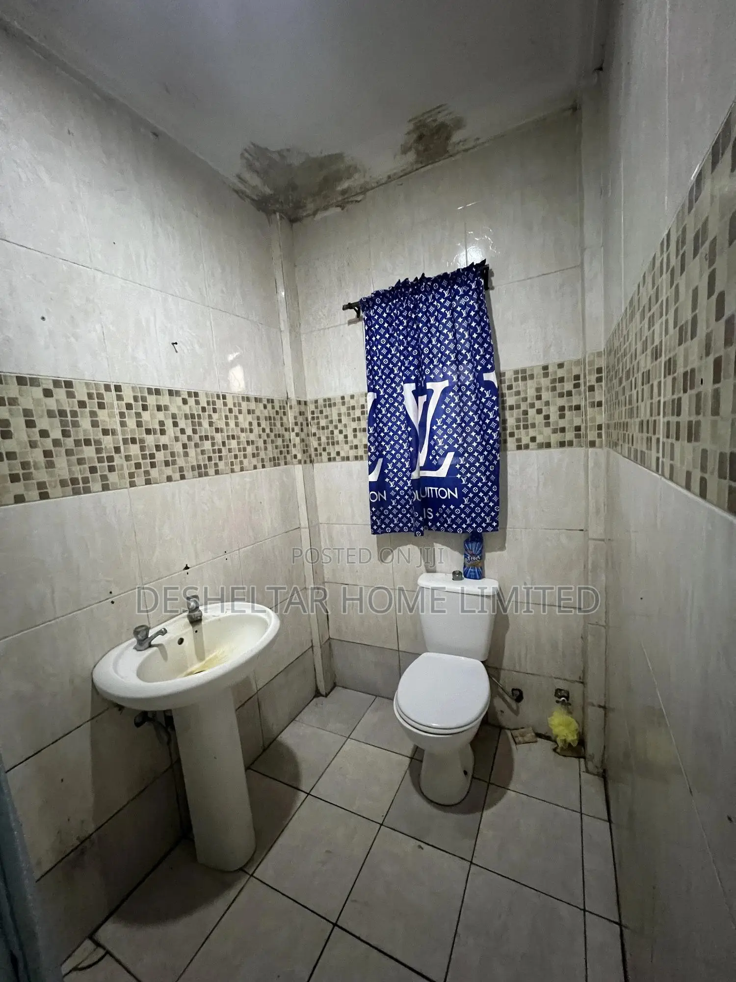 3bdrm Shared Apartment in Southern View Estate, Lekki for rent