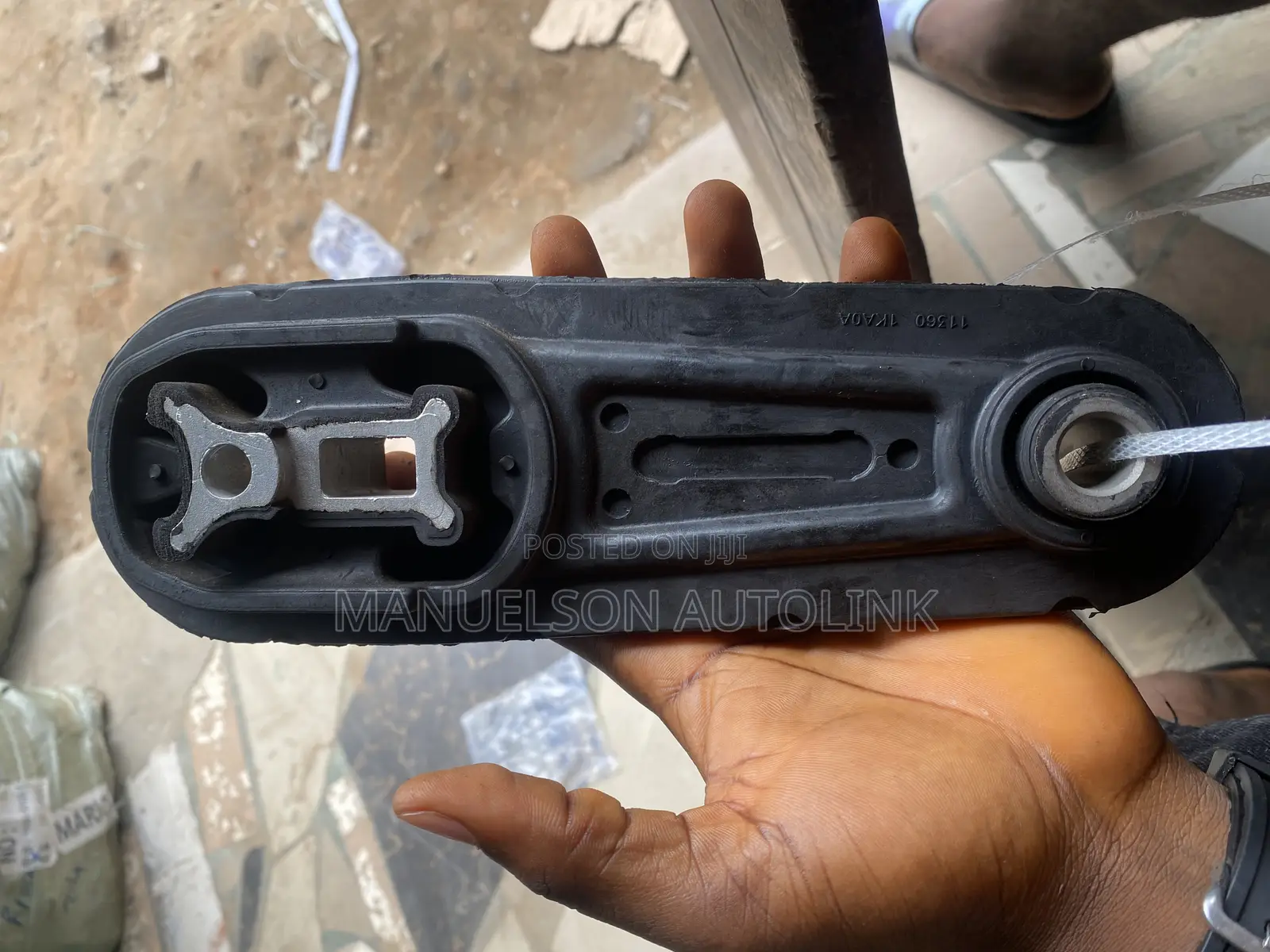 Engine and Gear Box Seat for Nissan Sentra,Rogue,Pathfinder