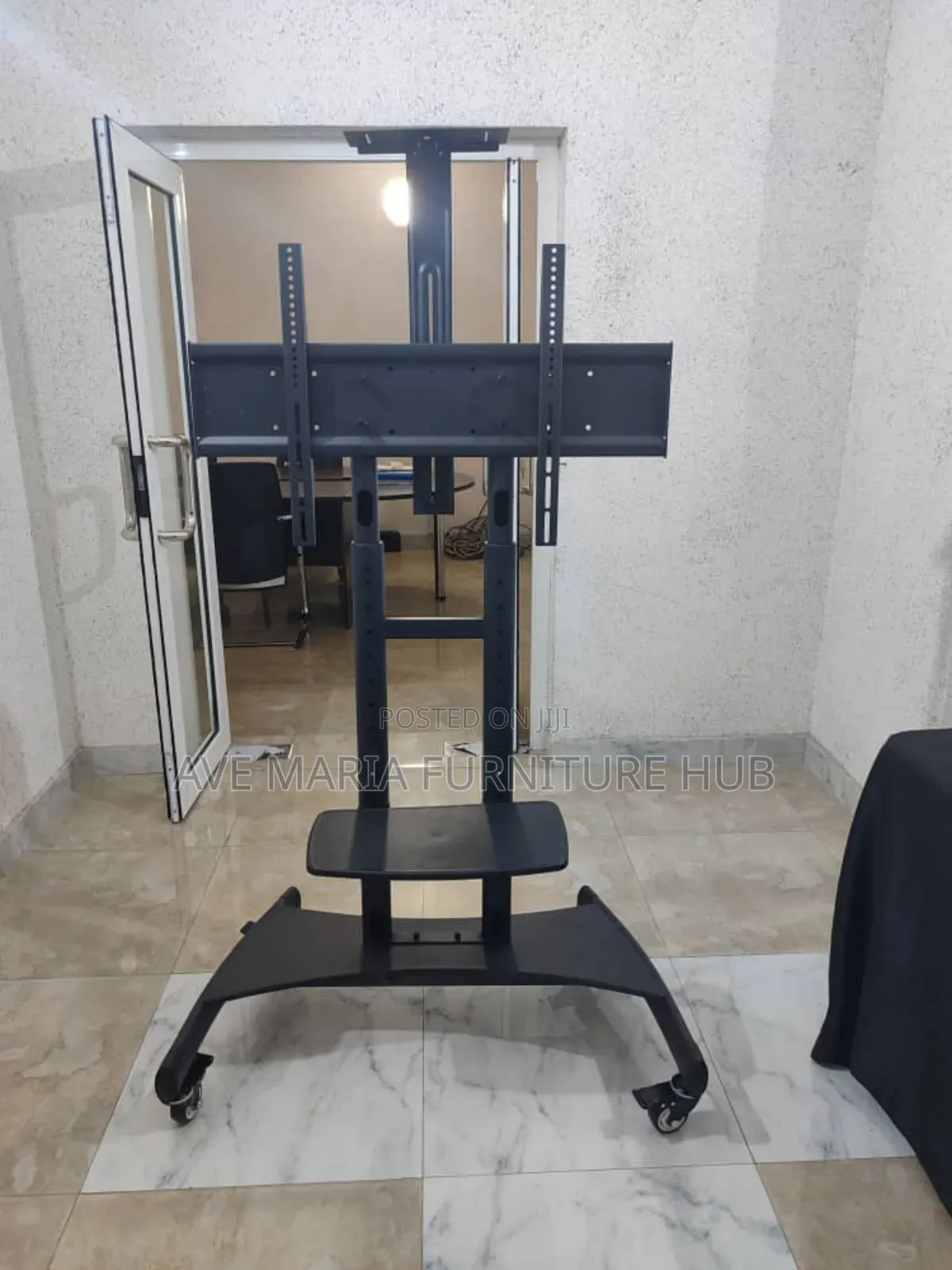Mobile Tv Stand With Classic Strong Hanger.