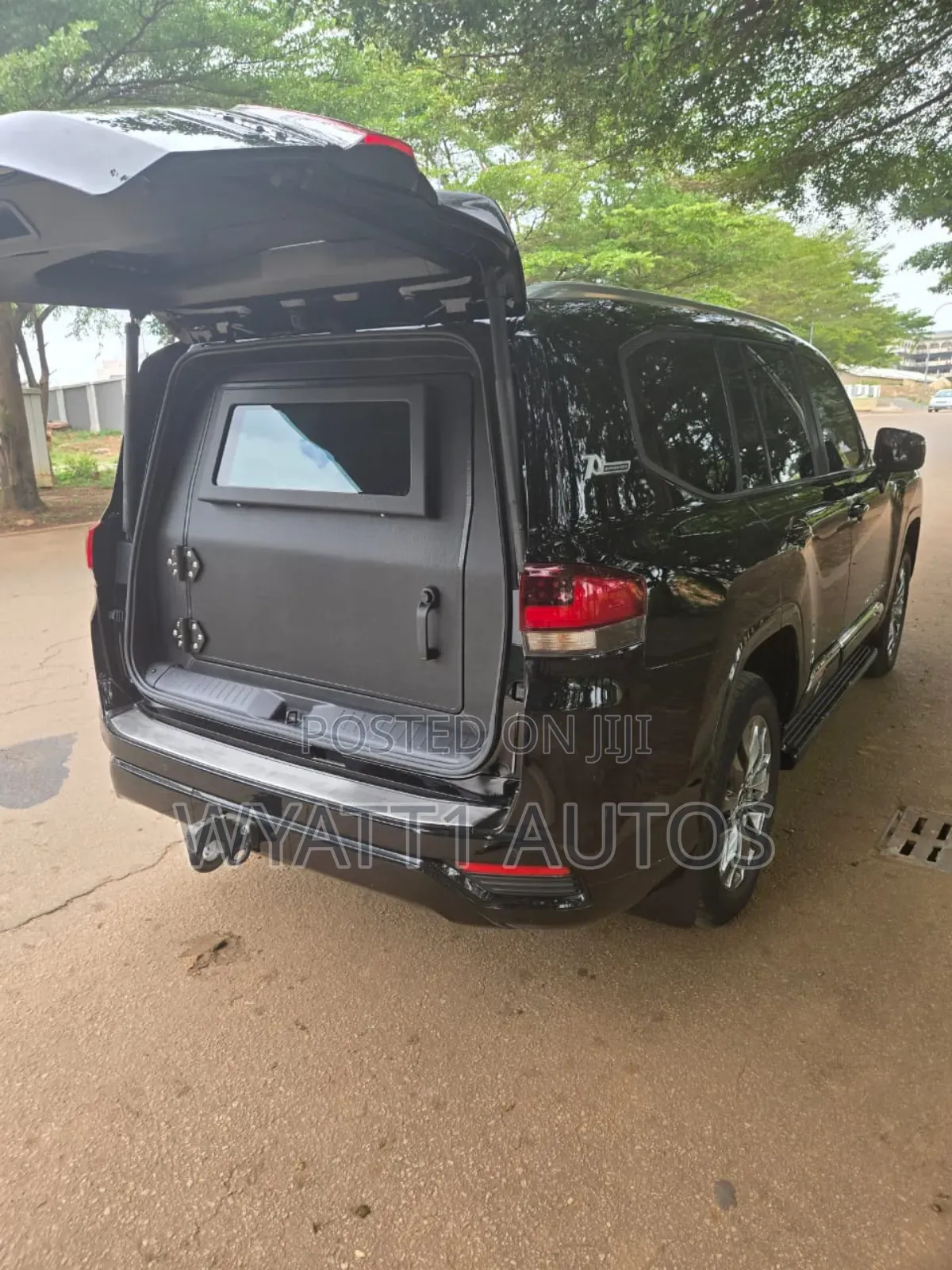 New Toyota Land Cruiser 2023 Black