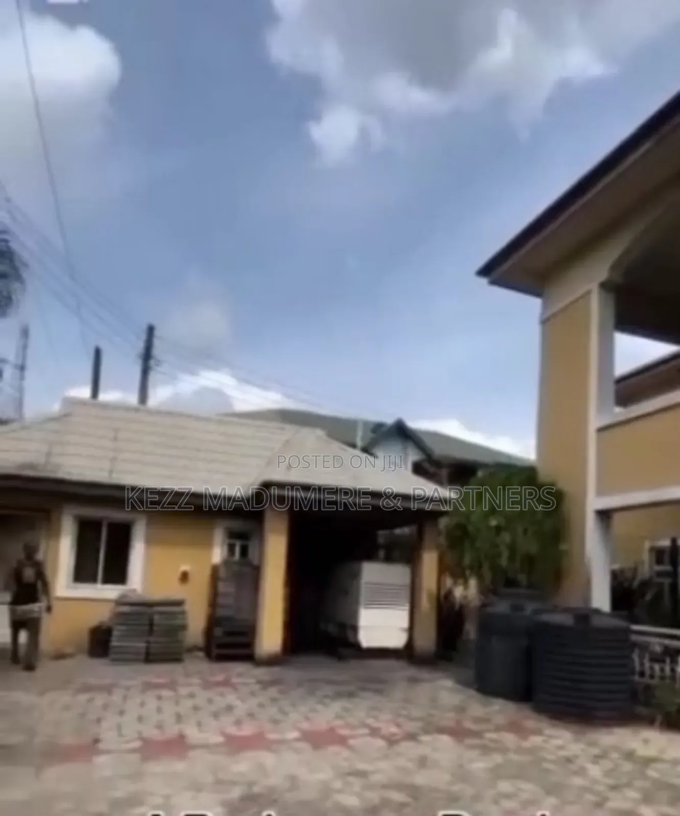4bdrm Duplex in Chinda Ada George for sale