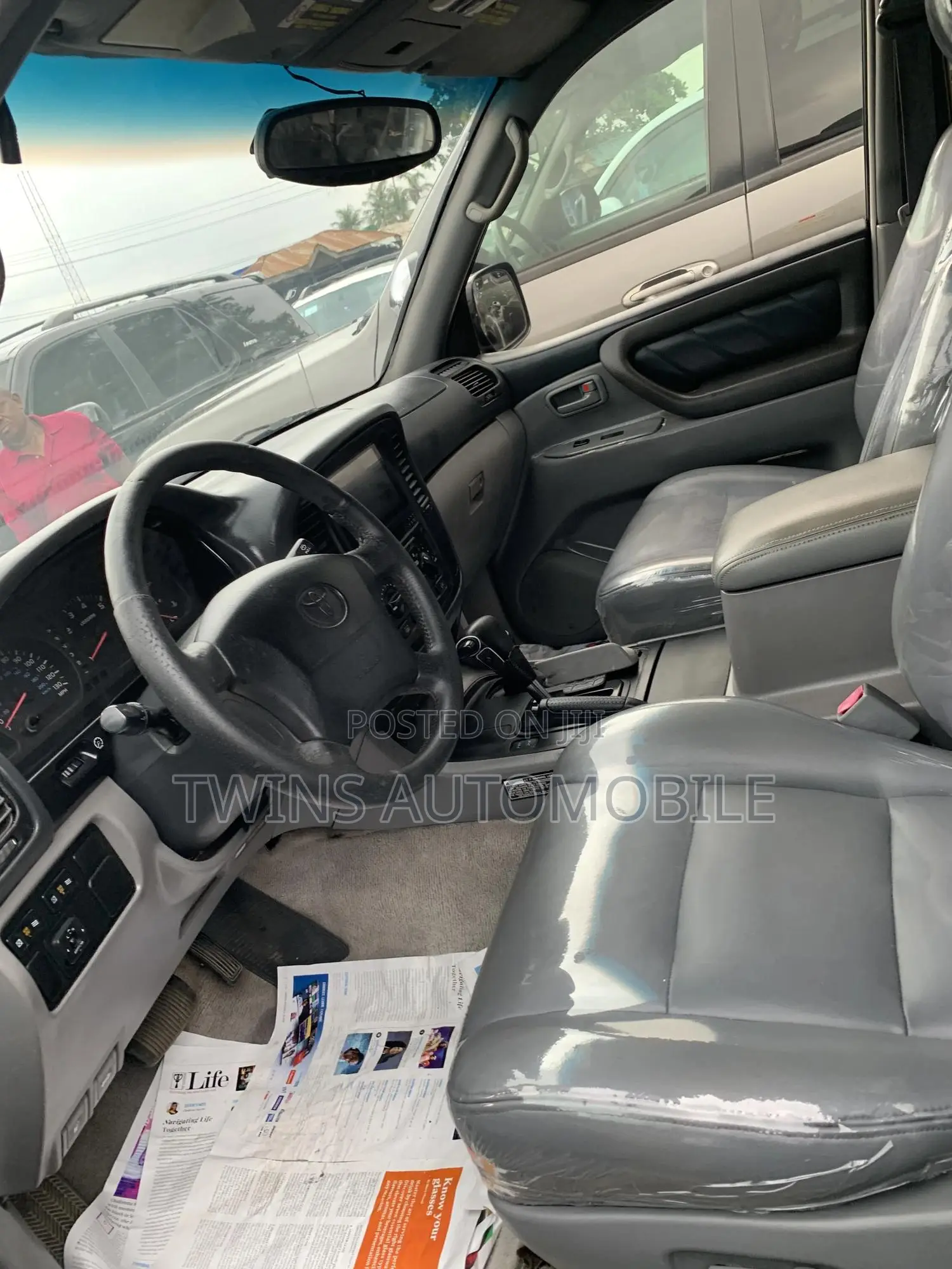 Toyota Land Cruiser 2004 Black