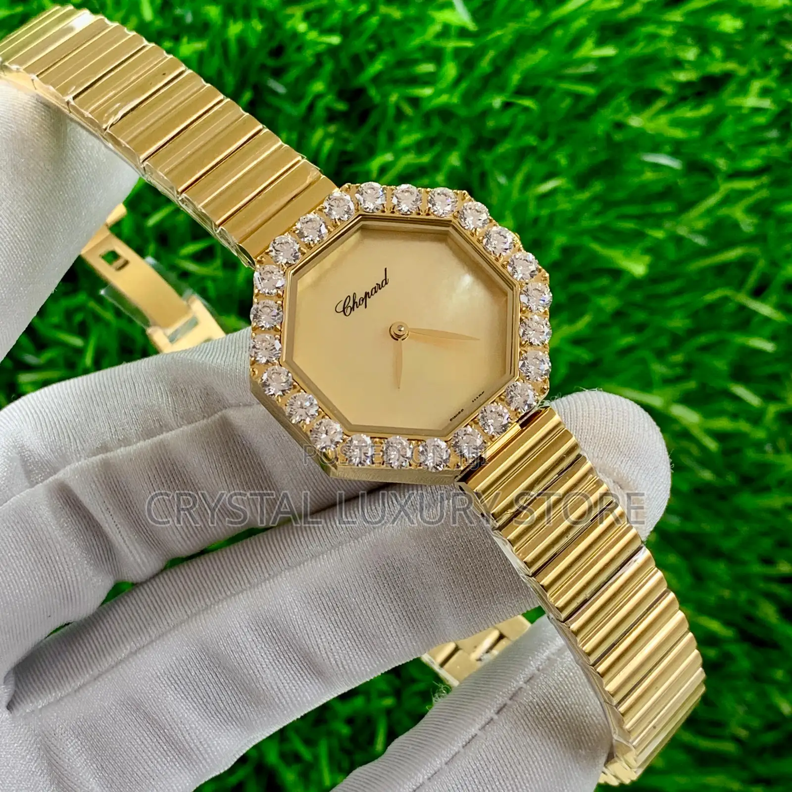 Chopard Quality Luxury Ladies Chain Strap Wristwatch