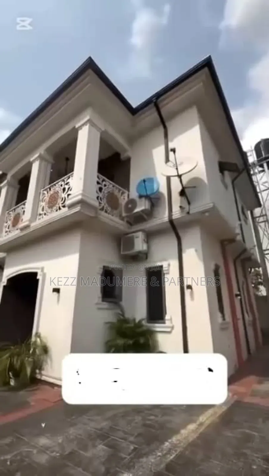 4bdrm Duplex in In A Gated Estate for sale