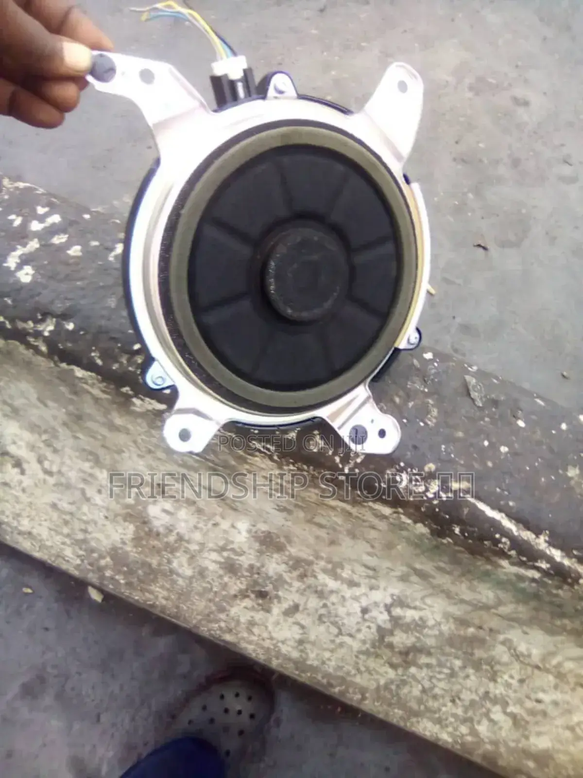 Toyota Highlander 2014 Woofer