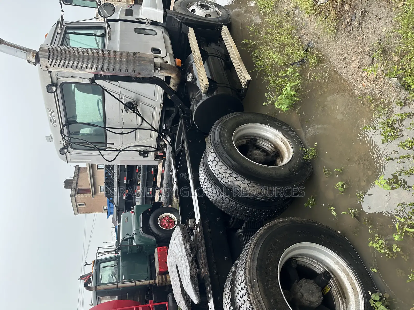 Foreign Used Mack Trailer Head Tractor Available