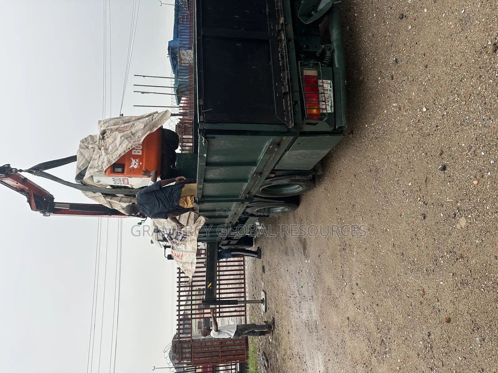 Foreign Used Mack Trailer Head Tractor Available