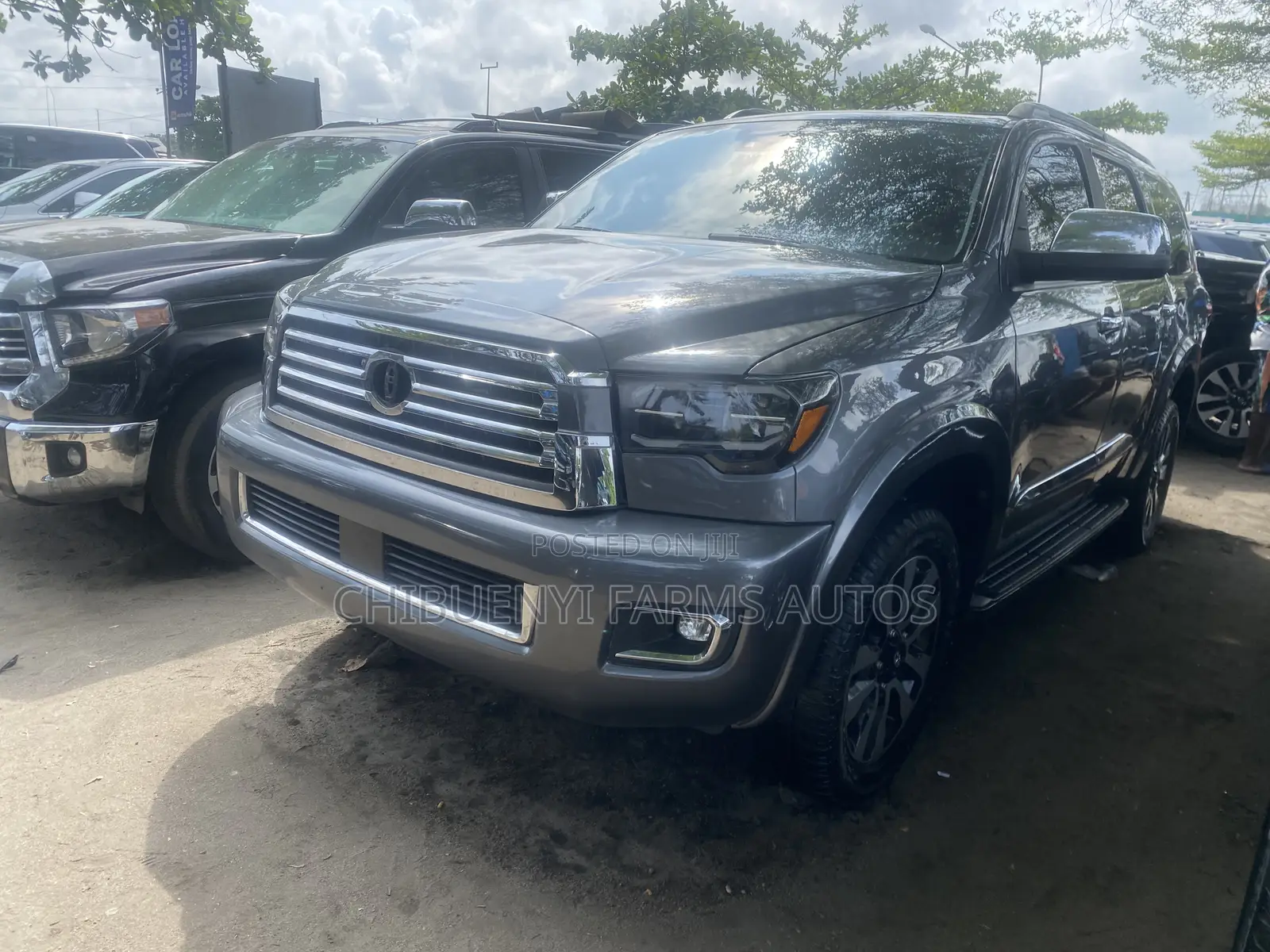 Toyota Sequoia Platinum 4x4 2020 Gray