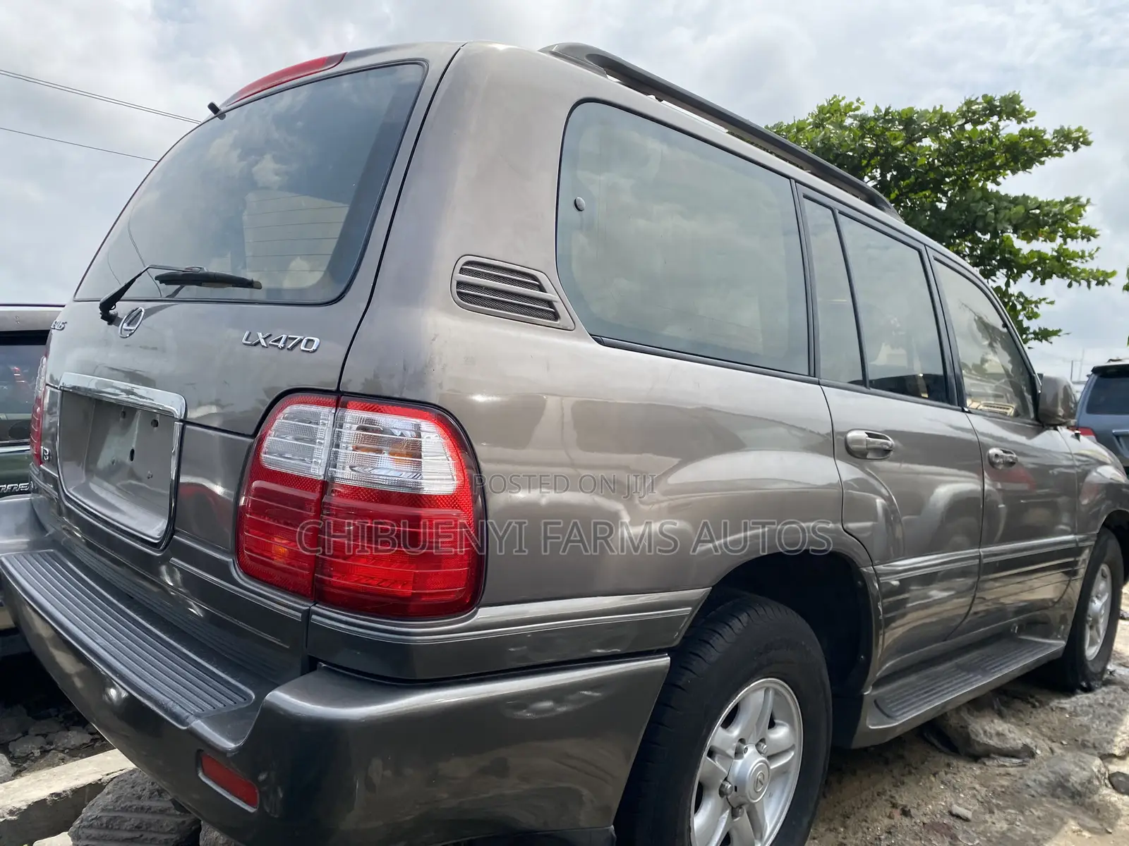 Lexus LX 470 AWD 2003 Gray