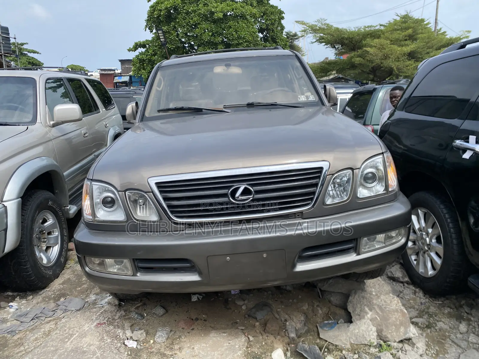 Lexus LX 470 AWD 2003 Gray