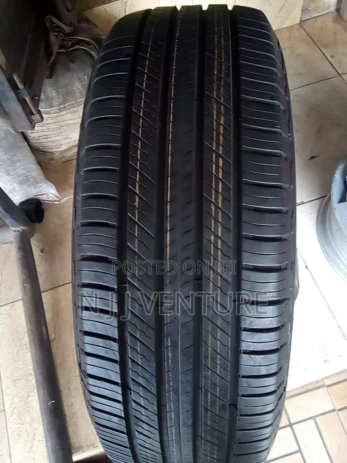 235 65 R17 Michelin Bridegstone Dunlop Non China