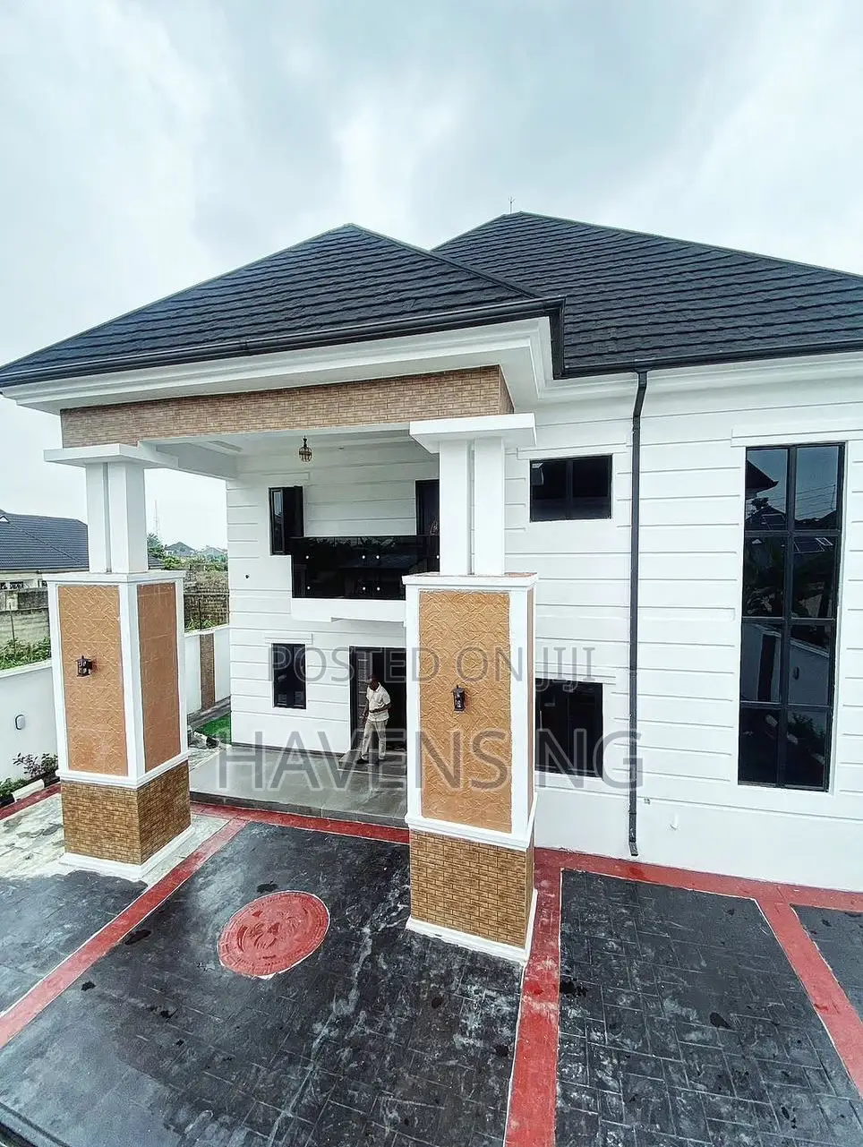 4bdrm Duplex in Rumuokwurusi for sale