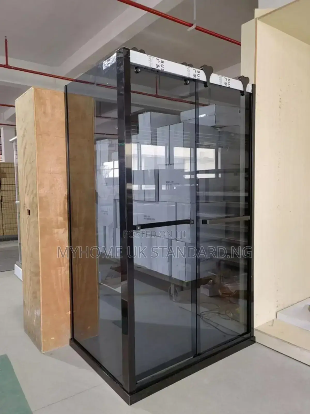 High Quality Black Shower Cubicle
