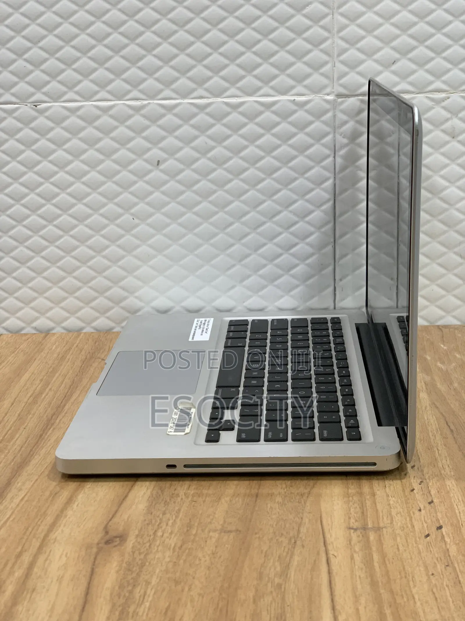 Laptop Apple MacBook 2010 8GB Intel Core I5 HDD 500GB