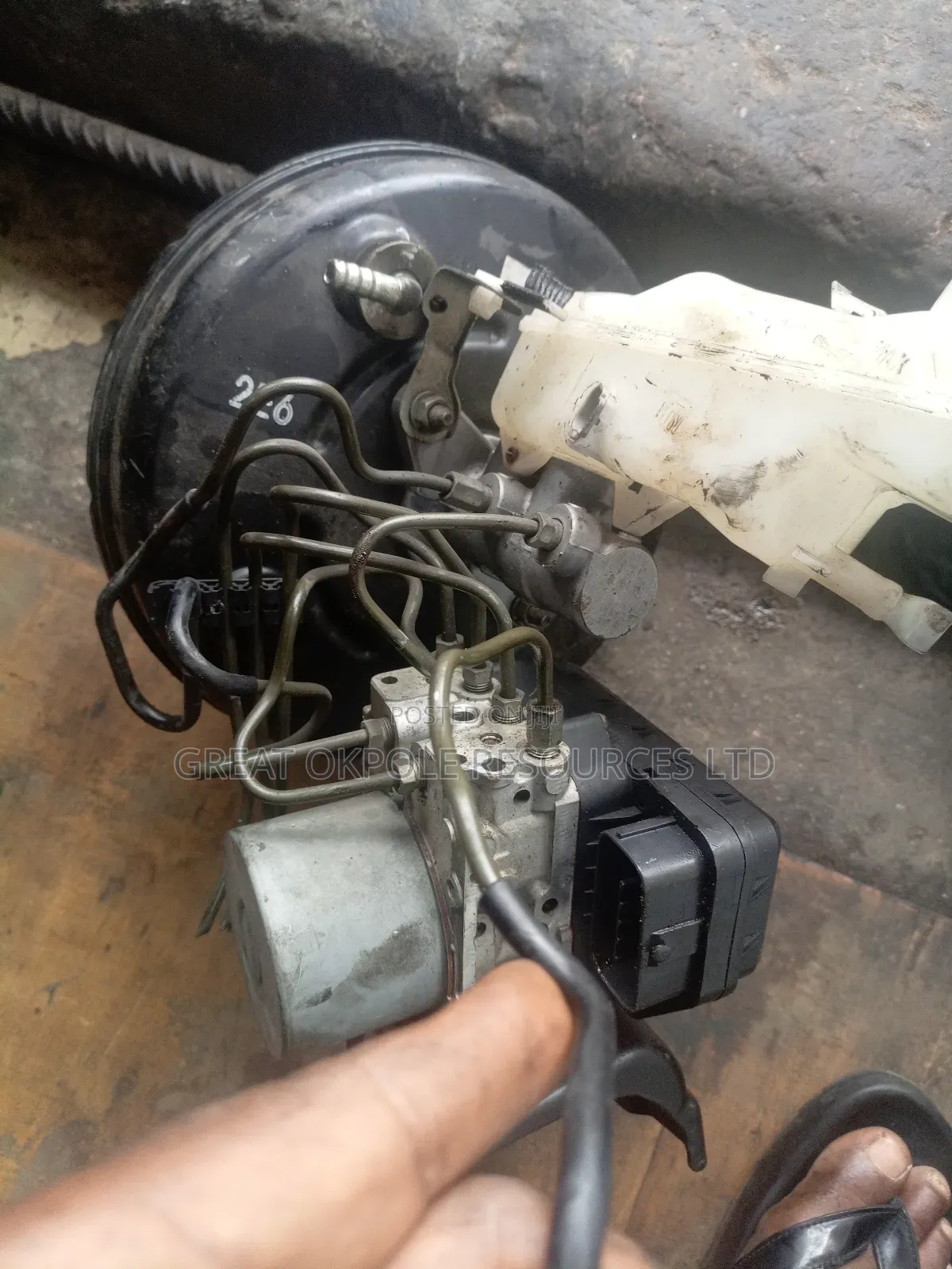 Toyota Rav4 Master Cylinder and Booster 2010