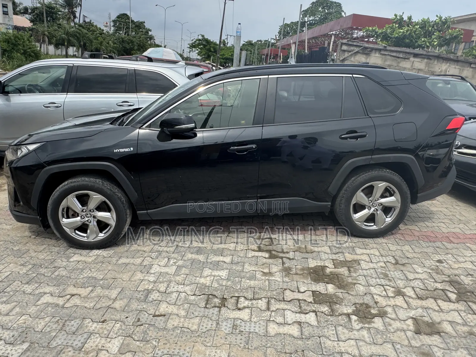 Toyota RAV4 XLE Premium AWD 2020 Black