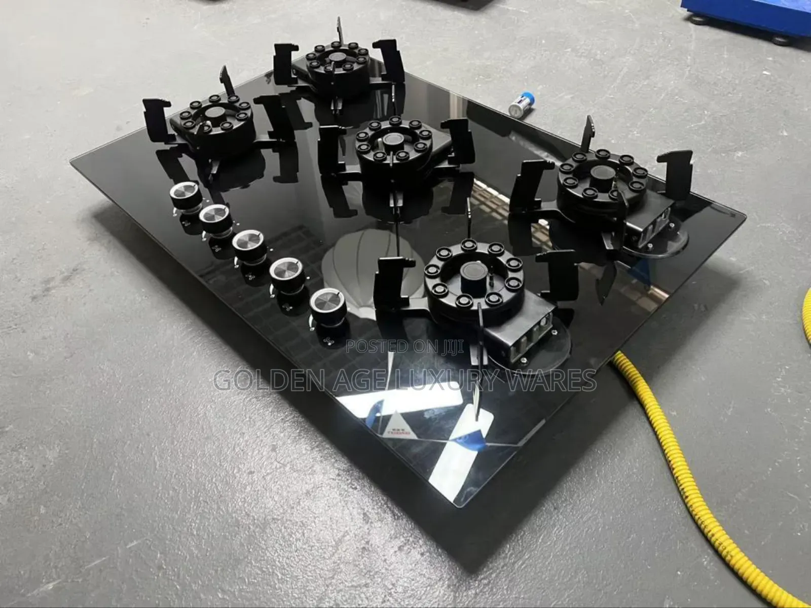 Black 5 Burner Flip Up Gas