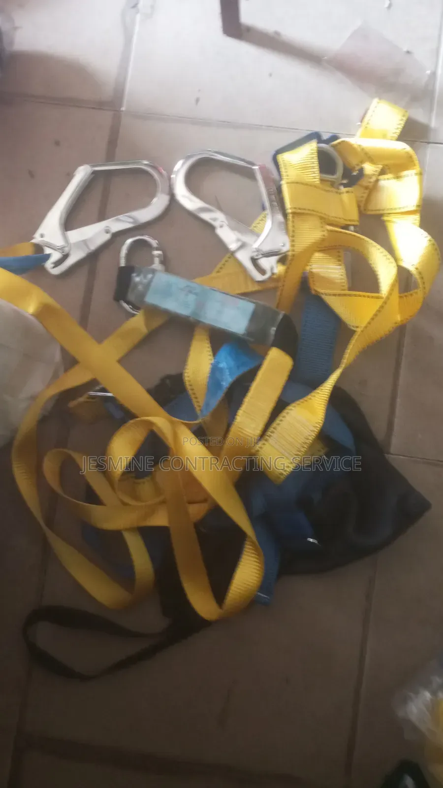 Liftek Safety Harness With Double Lanyard