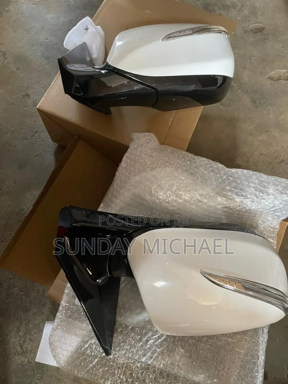 Hyundai Santa Fe Side Mirror Set