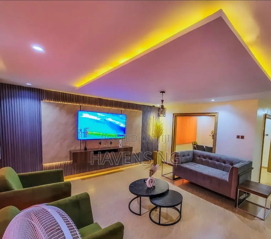 Modern 3-Bedroom Duplex Apartment for Short Stay